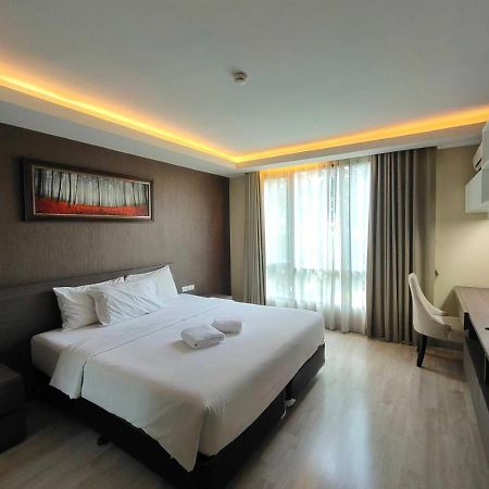 Avatar Suites Hotel - Sha Extra Plus Bangkok Exterior photo