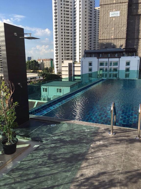 Avatar Suites Hotel - Sha Extra Plus Bangkok Exterior photo